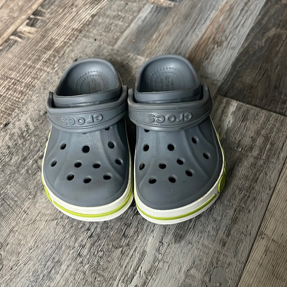 Kids crocs